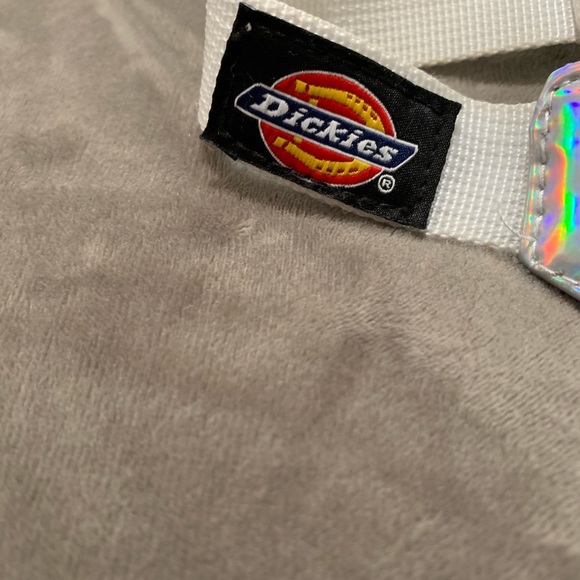 Fanny Pack Iridescent - Picture 3 of 3